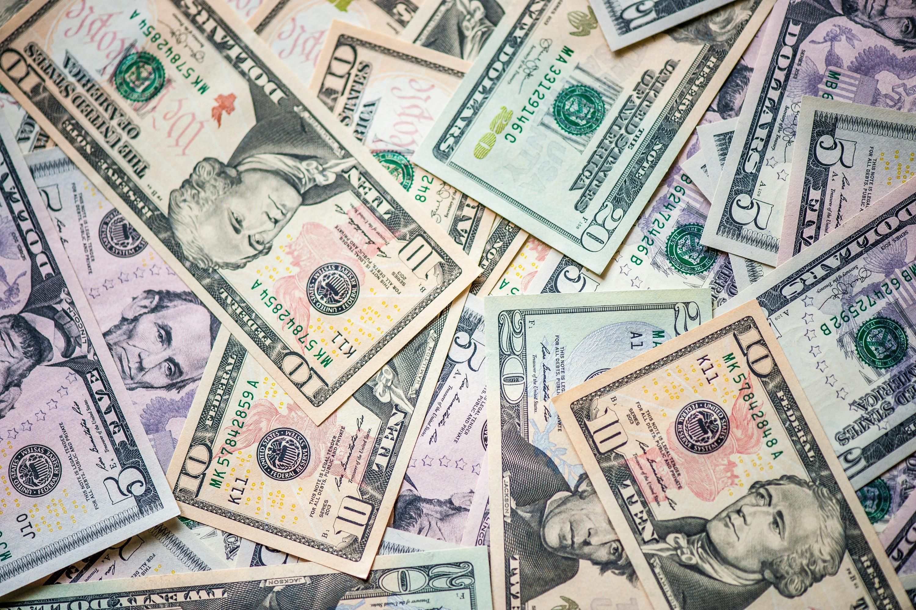 Существует ли 200 долларов США - какую самую высокую банкноту выпускают в США, 100 долларов самые популярные
