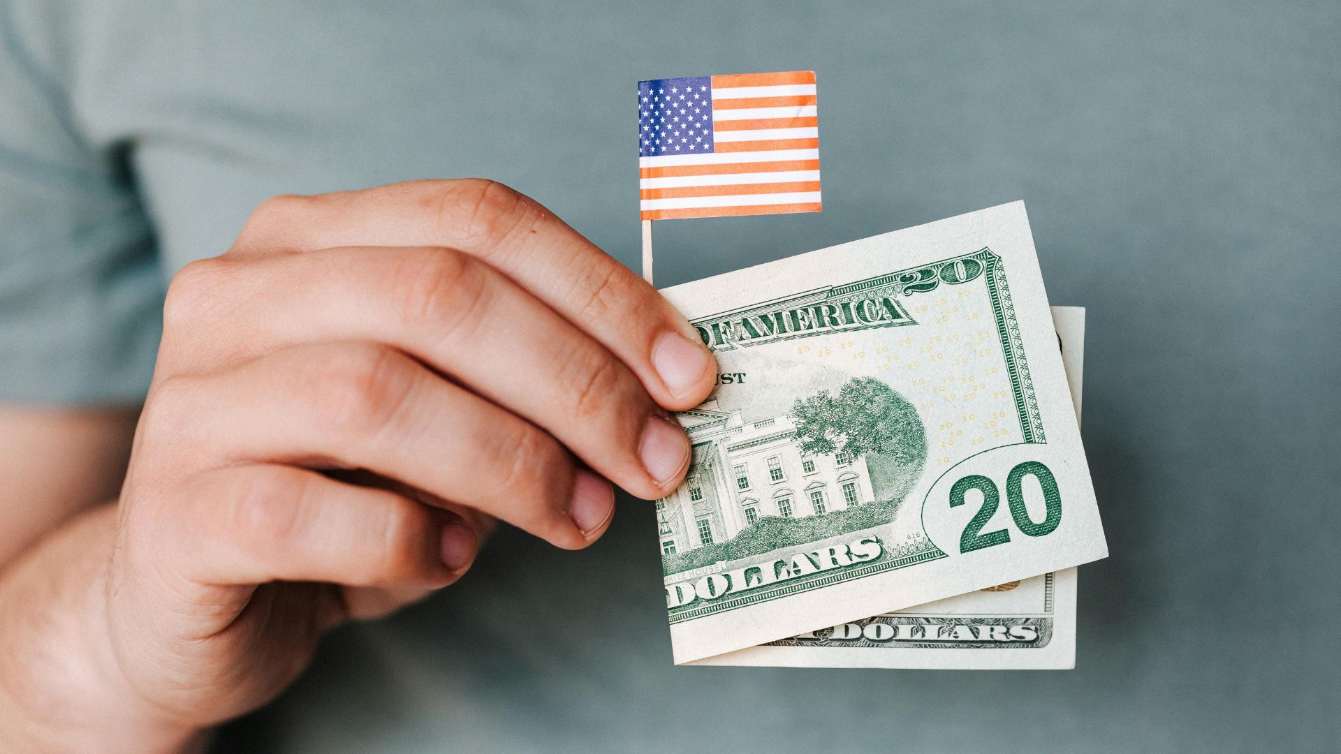 Каким будет курс доллара и евро 2 апреля 2026 года Каким будет курс доллара и евро 2 апреля 2026 года