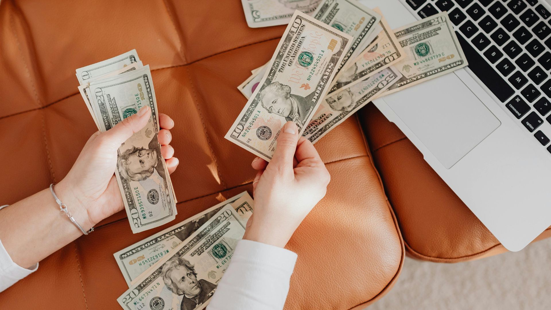 Який курс валют в Україні 16 квітня 2026 року Який курс валют в Україні 16 квітня 2026 року