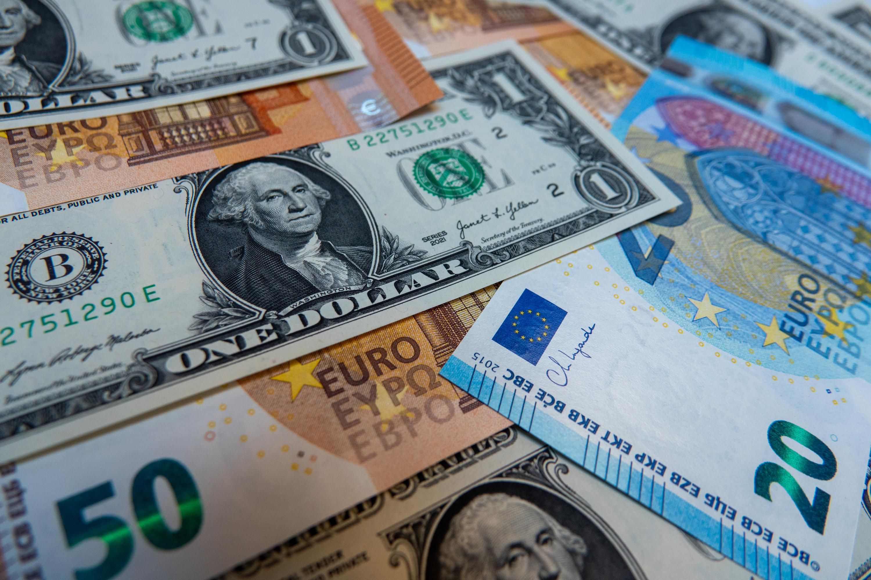 Офіційний курс валют на 30 квітня