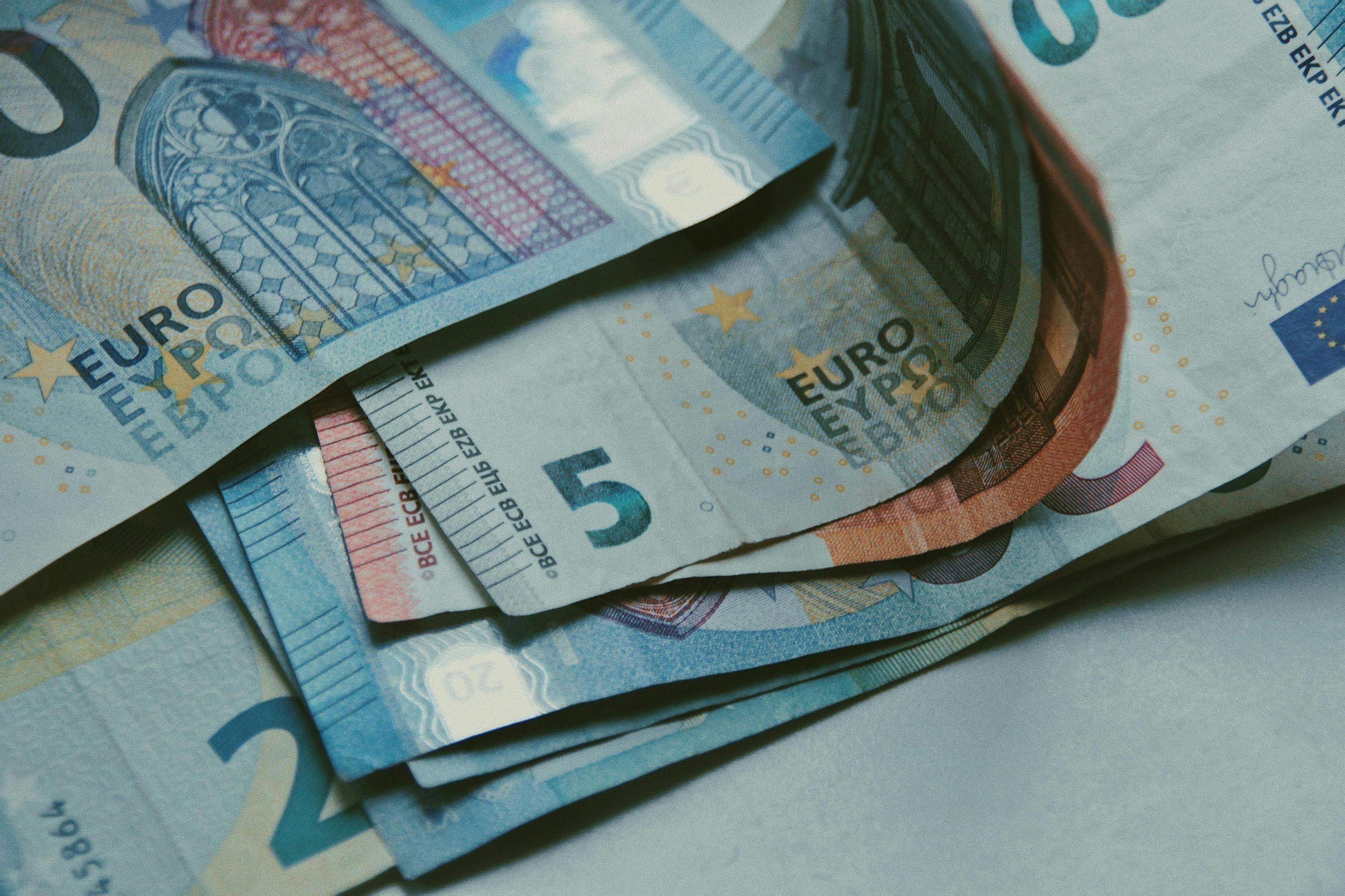 Какова ситуация с курсом евро 8 мая 2026 года Какова ситуация с курсом евро 8 мая 2026 года