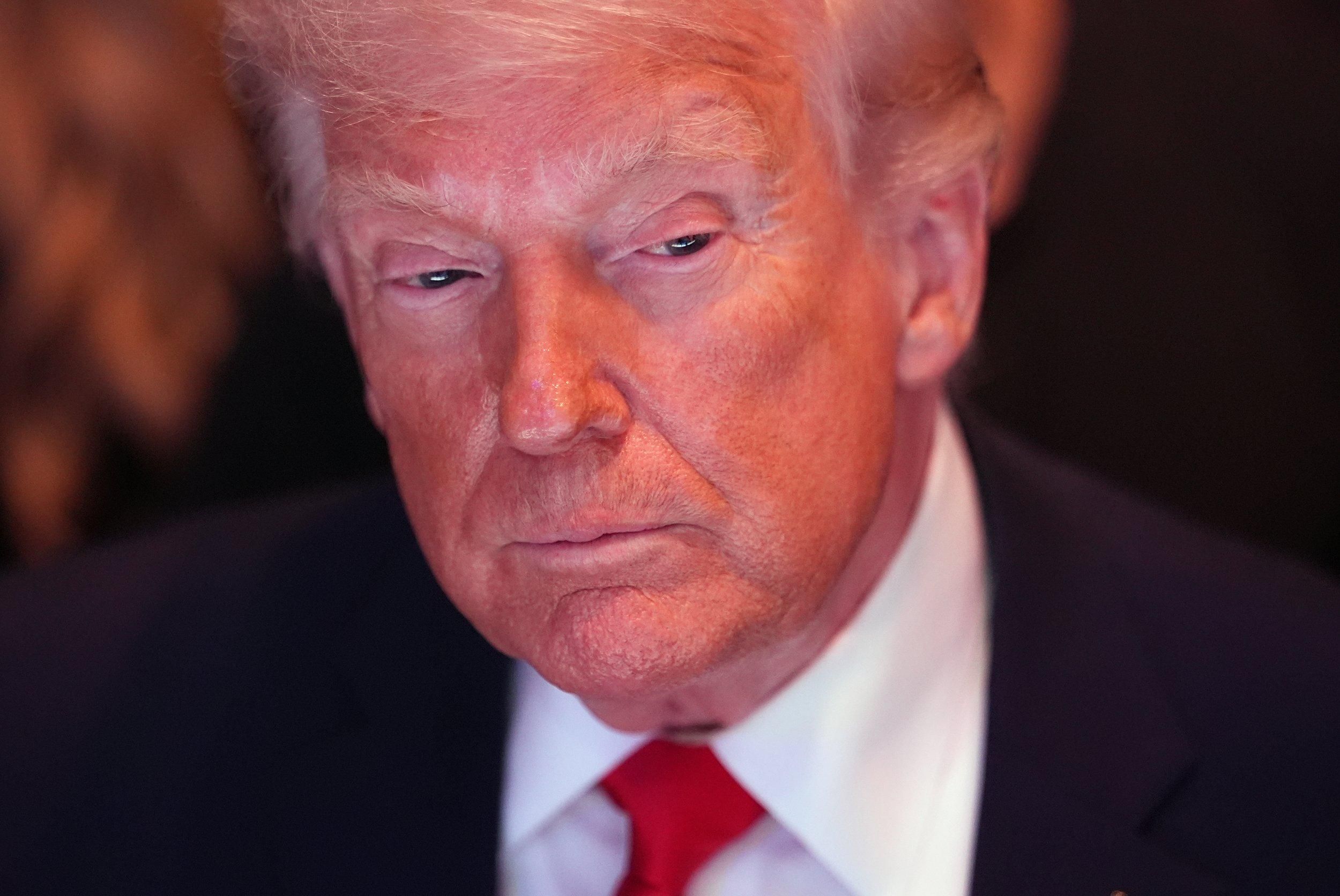 Як впали ціни на золото через зустріч Сі та Трампа