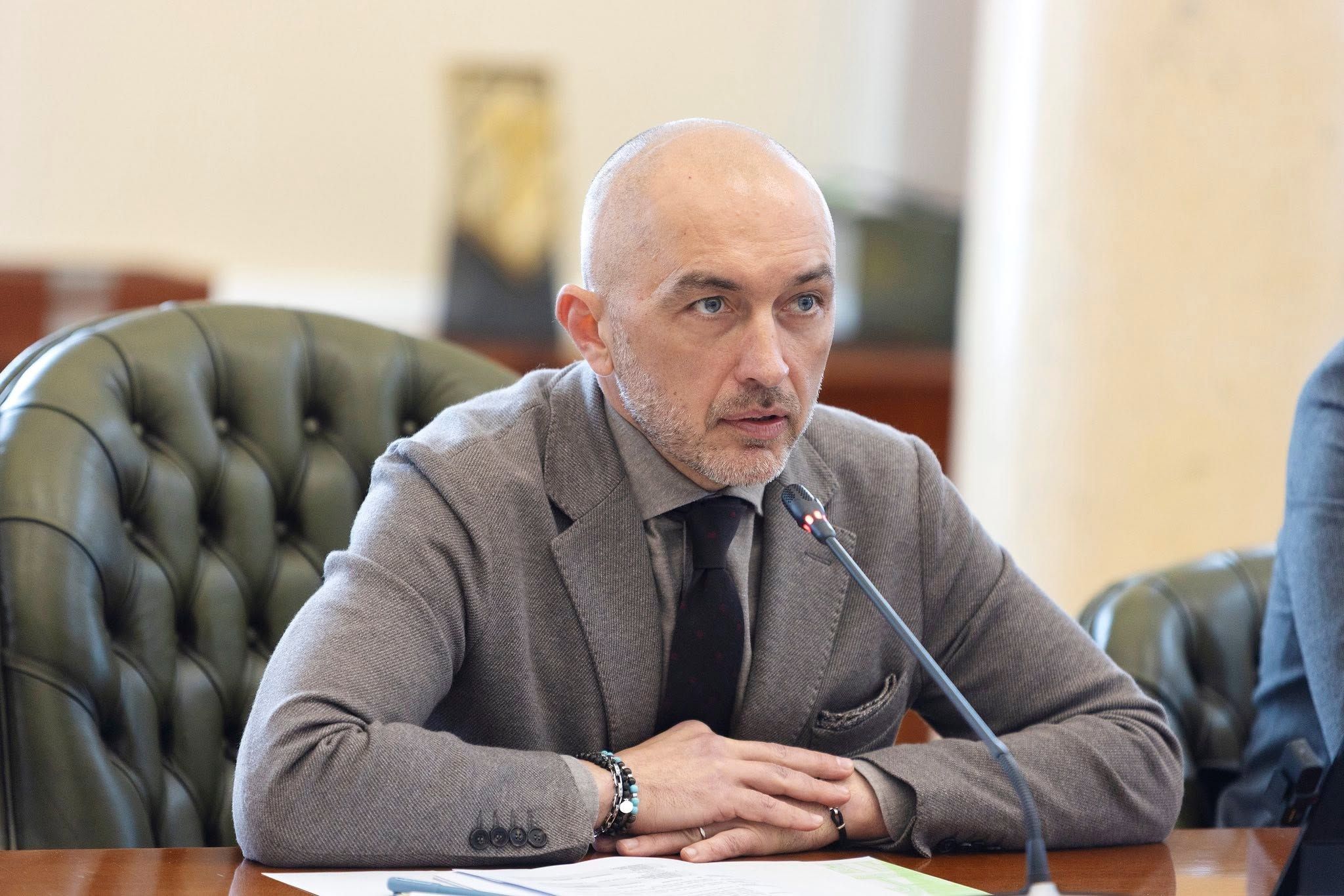 Ощадбанк и Приватбанк