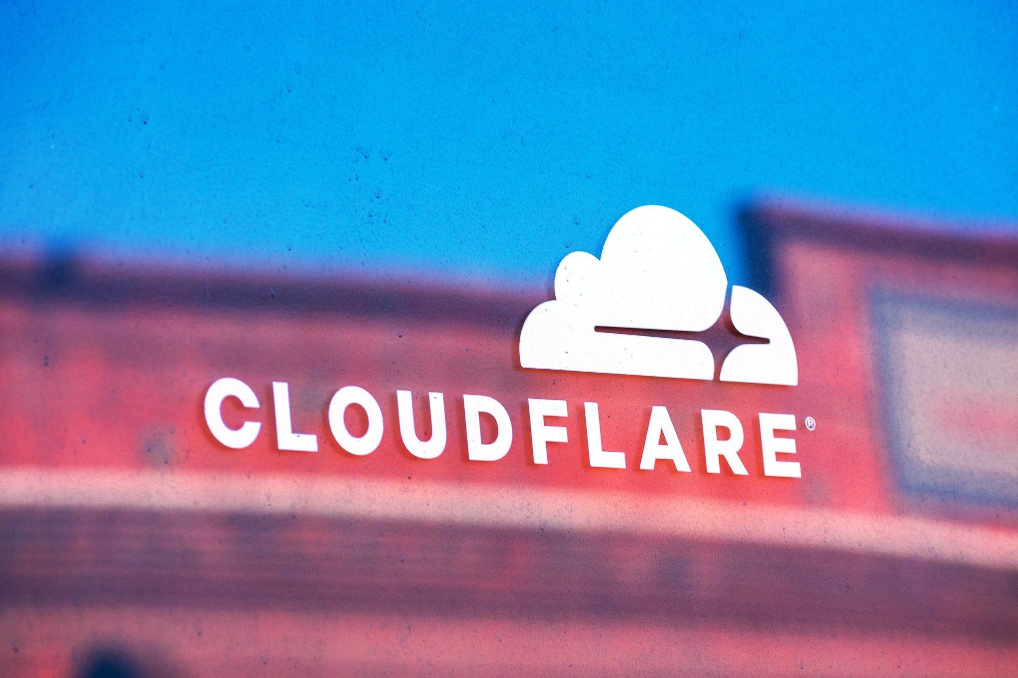 Акції Cloudflare злетіли після нового прогнозу: що так вразило інвесторів