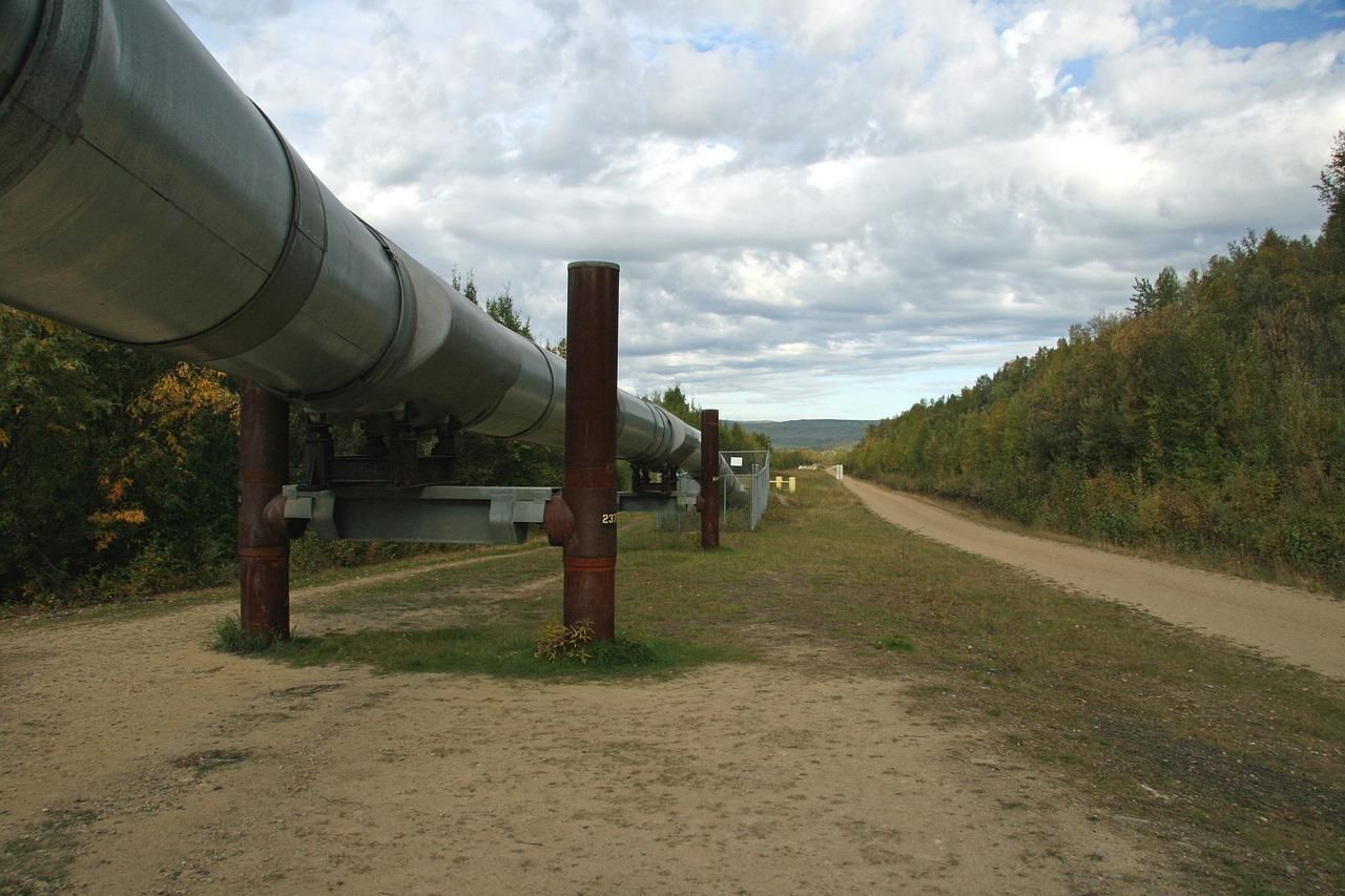 Россия перенаправляет нефть Россия перенаправляет нефть