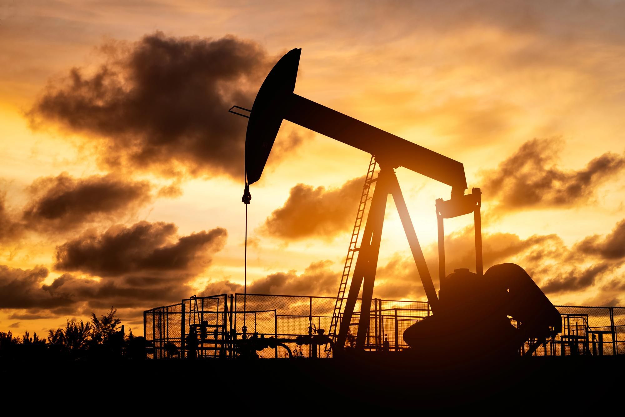Нефть подешевела в начале октября Нефть подешевела в начале октября