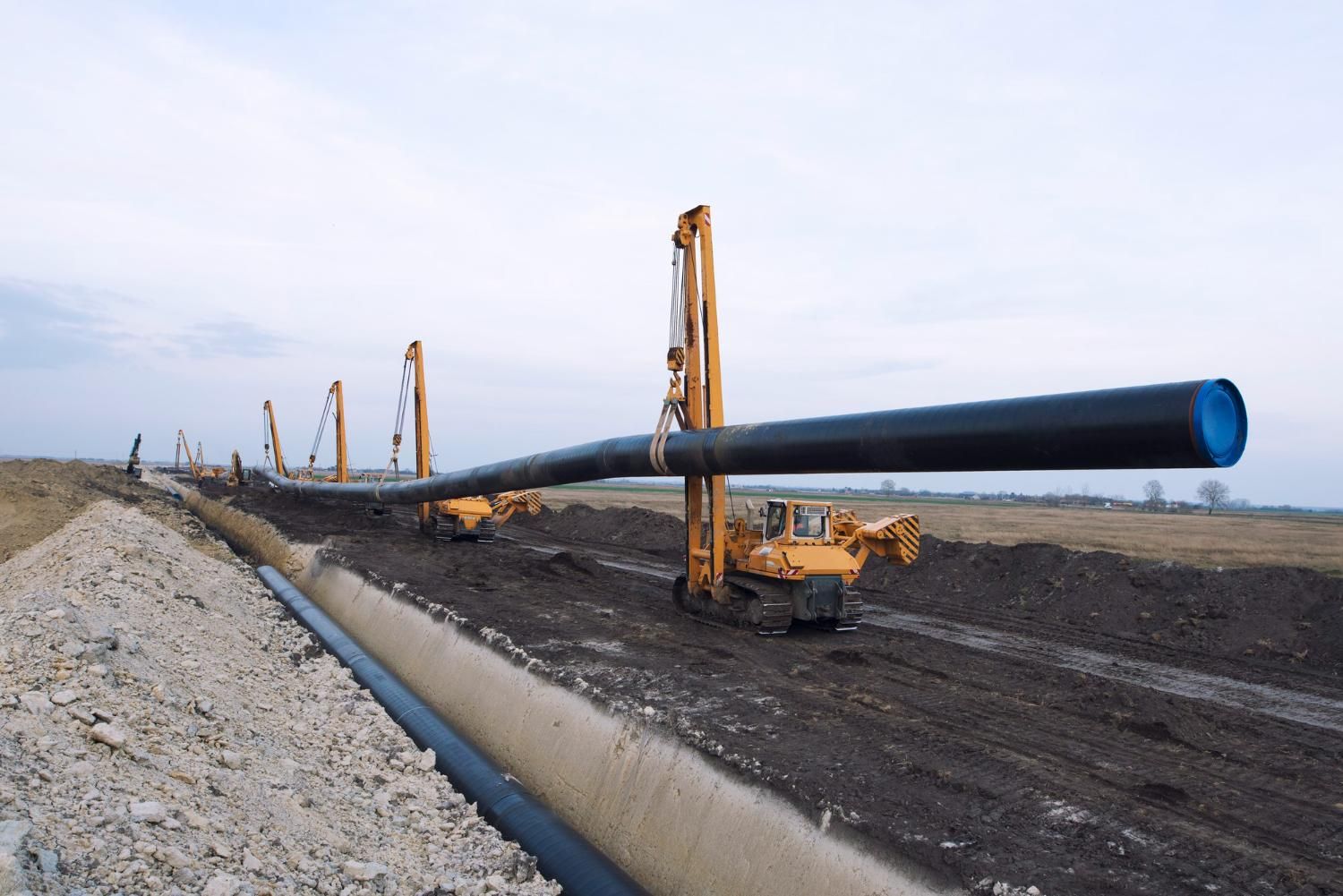 Канада будує нафтопровід в обхід США Канада будує нафтопровід в обхід США